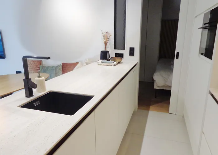 Toplocatie Inclusief Garageplaats In *